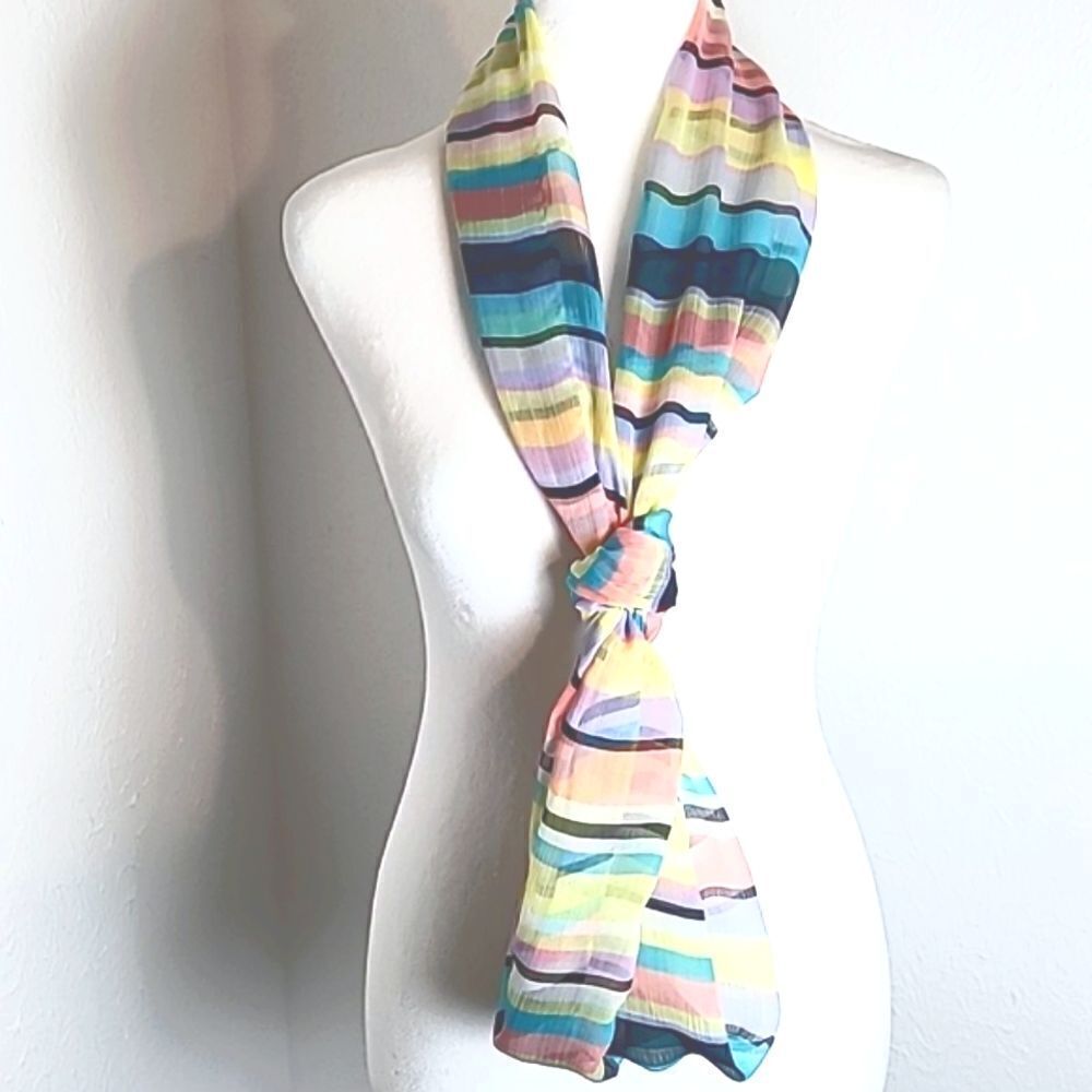 Infinity Scarf in Spring Colors - Picture 4 of 6